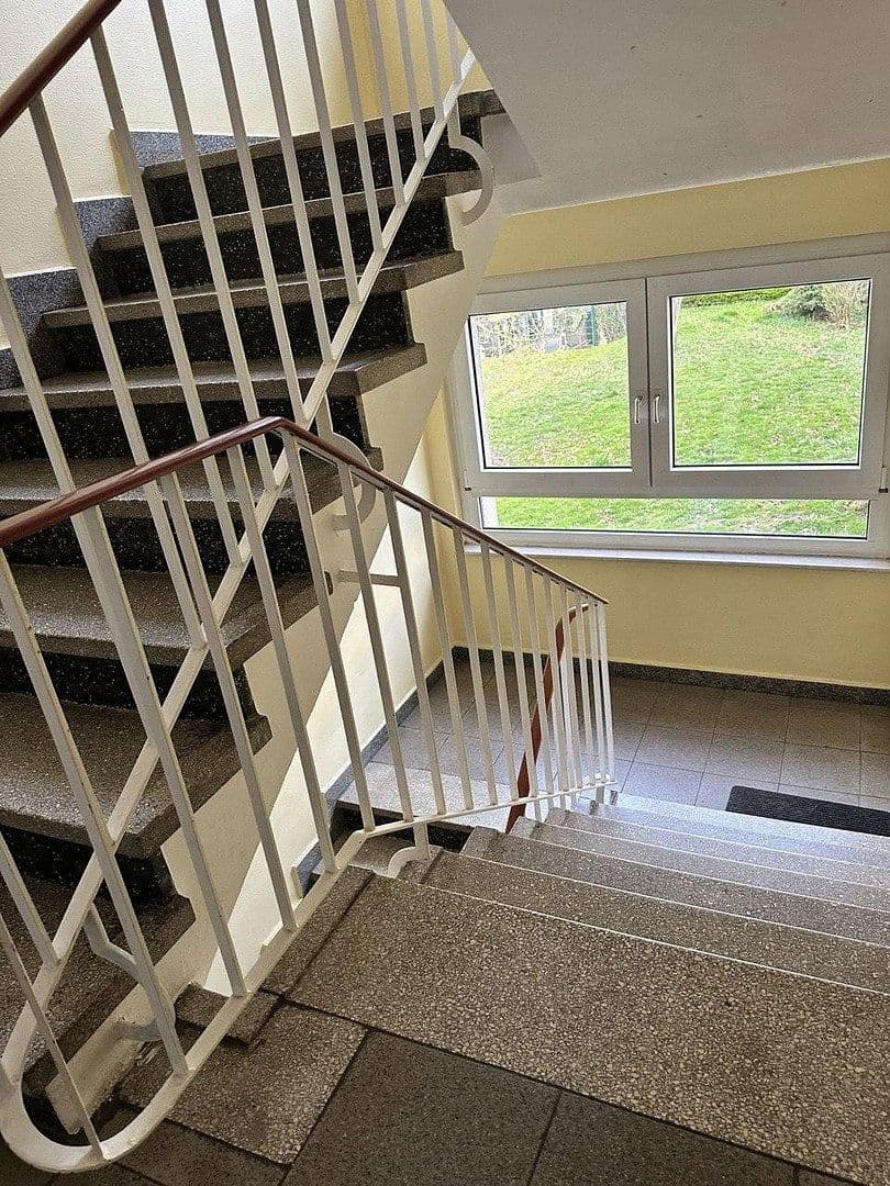 Prenájom bytu 3-izbový 70 m², Frankfurt am Main, Hesensko Prenájom bytu 3-izbový 70 m², Frankfurt am Main, Hesensko