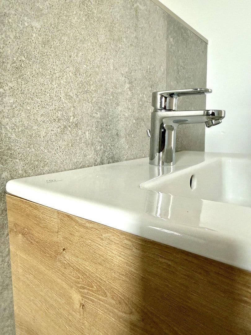 Prenájom bytu 2-izbový 56 m², Zeißstr. 44, Hannover, Dolné Sasko Prenájom bytu 2-izbový 56 m², Zeißstr. 44, Hannover, Dolné Sasko