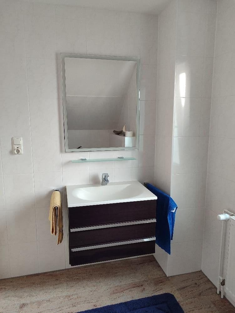 Predaj domu 130 m², pozemek 673 m², Schwalbach am Taunus, Hesensko Predaj domu 130 m², pozemek 673 m², Schwalbach am Taunus, Hesensko