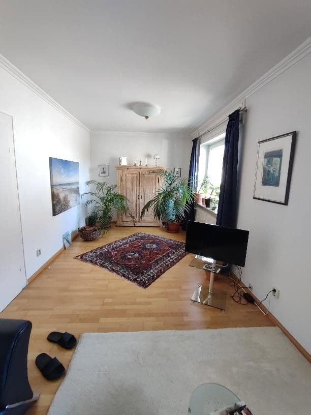 Predaj domu 130 m², pozemek 673 m², Schwalbach am Taunus, Hesensko Predaj domu 130 m², pozemek 673 m², Schwalbach am Taunus, Hesensko