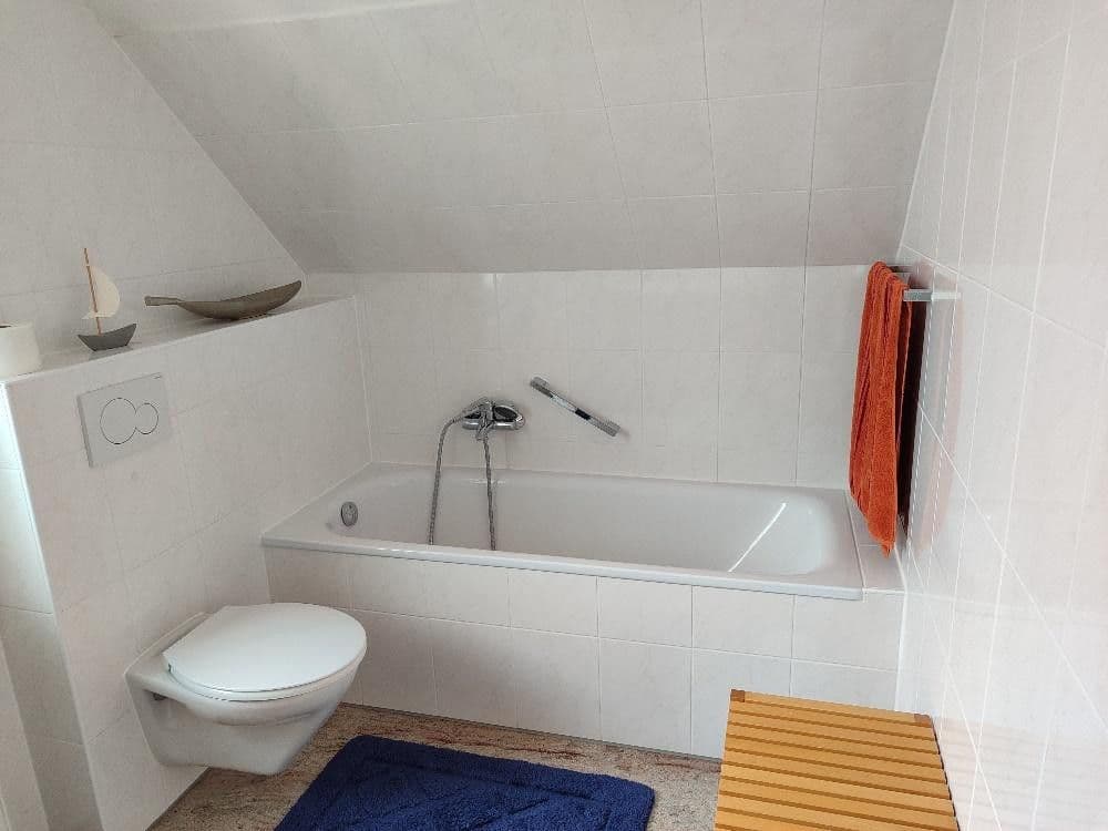 Predaj domu 130 m², pozemek 673 m², Schwalbach am Taunus, Hesensko Predaj domu 130 m², pozemek 673 m², Schwalbach am Taunus, Hesensko