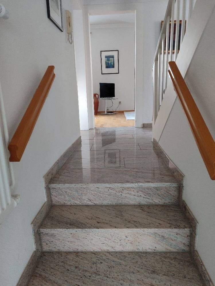 Predaj domu 130 m², pozemek 673 m², Schwalbach am Taunus, Hesensko Predaj domu 130 m², pozemek 673 m², Schwalbach am Taunus, Hesensko