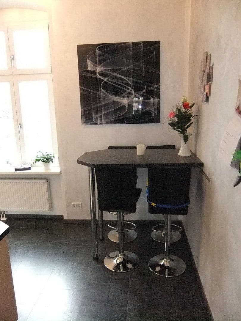 Predaj bytu 4-izbový 97 m², Treskowallee 56, Berlin, Berlín Predaj bytu 4-izbový 97 m², Treskowallee 56, Berlin, Berlín