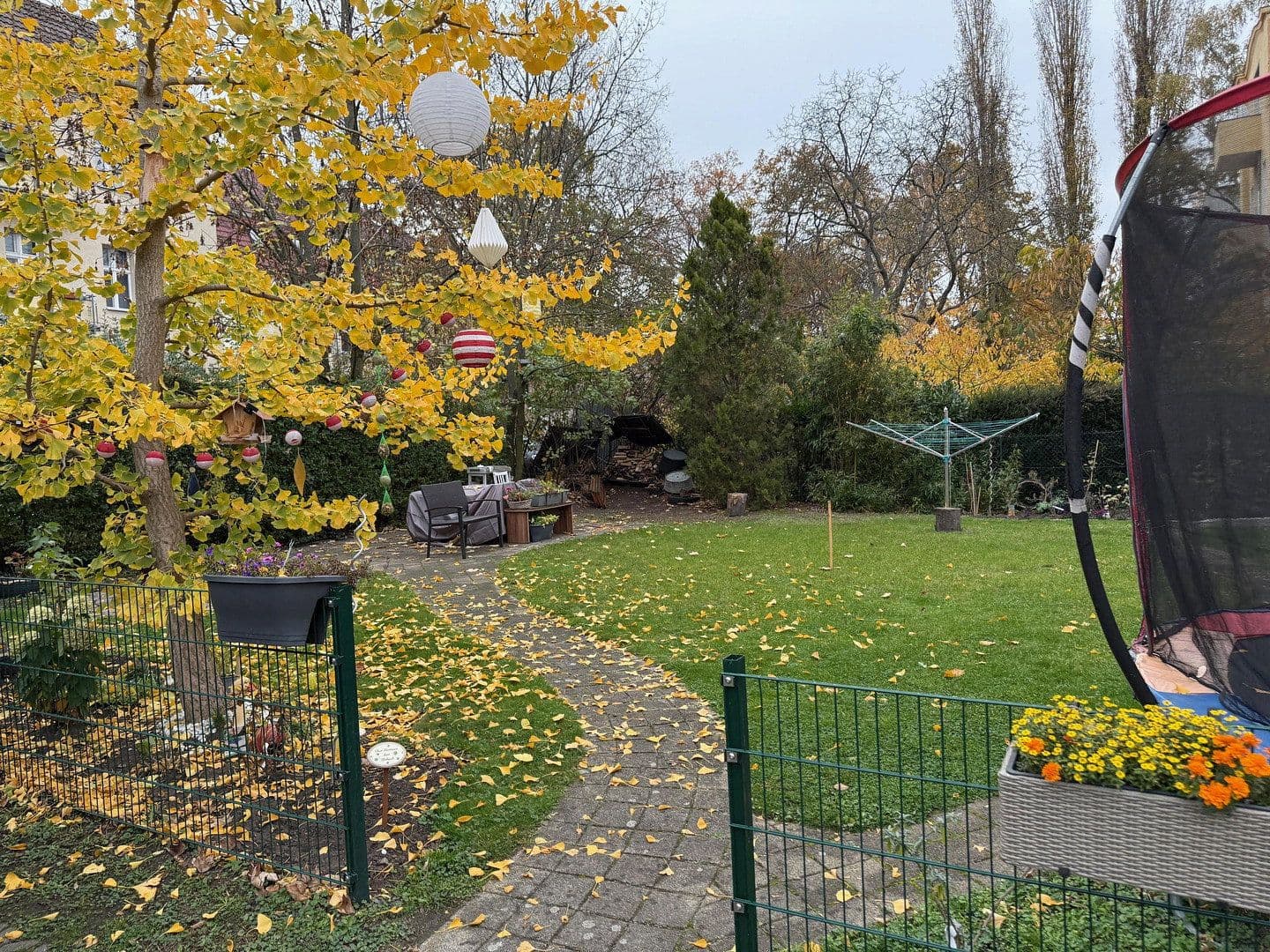 Predaj bytu 4-izbový 97 m², Treskowallee 56, Berlin, Berlín Predaj bytu 4-izbový 97 m², Treskowallee 56, Berlin, Berlín