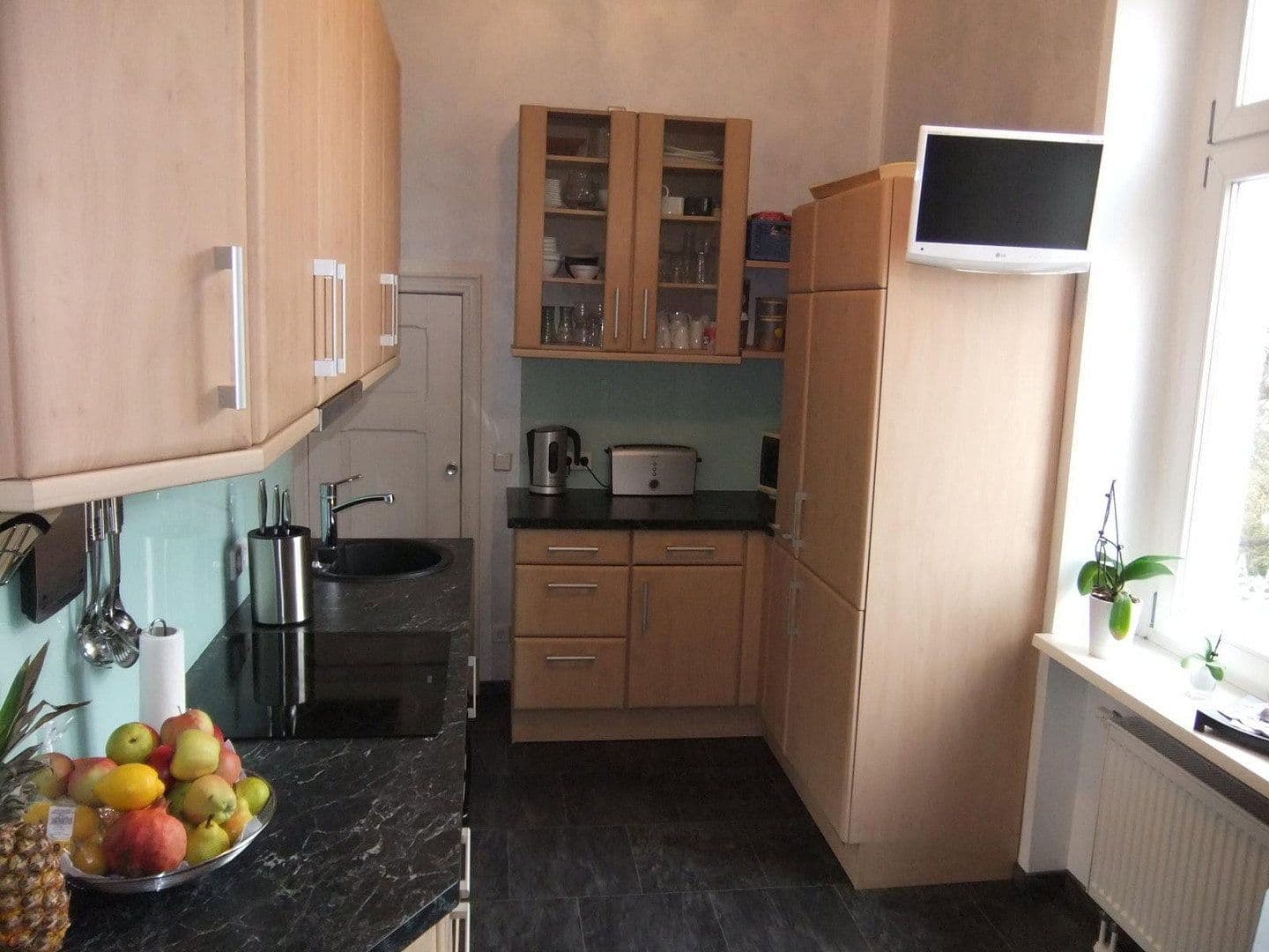 Predaj bytu 4-izbový 97 m², Treskowallee 56, Berlin, Berlín Predaj bytu 4-izbový 97 m², Treskowallee 56, Berlin, Berlín