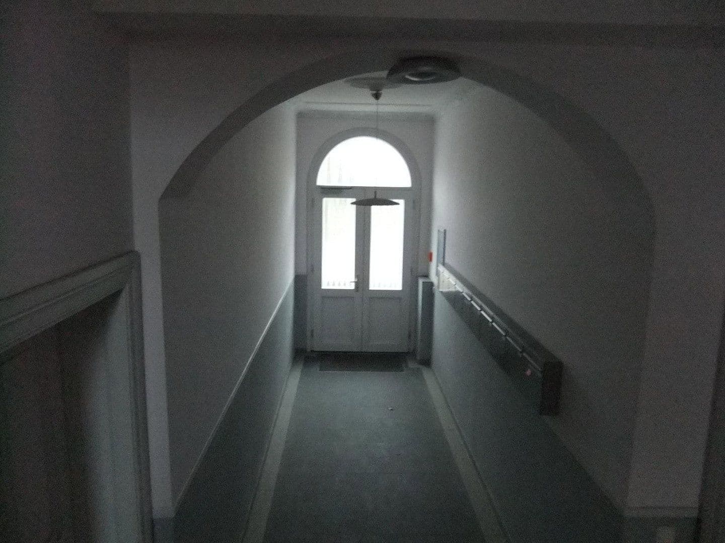 Predaj bytu 4-izbový 97 m², Treskowallee 56, Berlin, Berlín Predaj bytu 4-izbový 97 m², Treskowallee 56, Berlin, Berlín