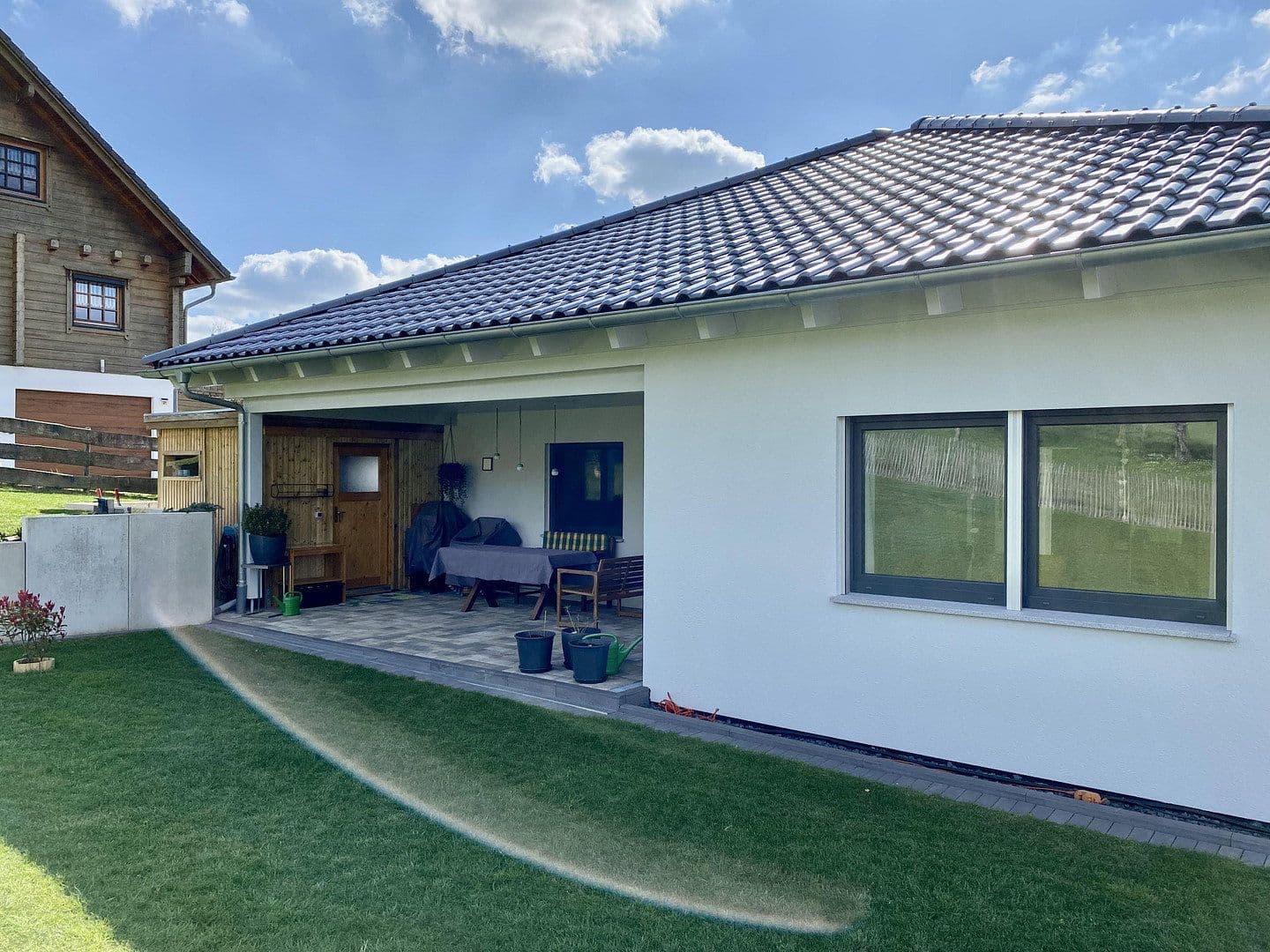 Predaj domu 98 m², pozemek 650 m², Weidenbach, Porýnie-Falcko Predaj domu 98 m², pozemek 650 m², Weidenbach, Porýnie-Falcko