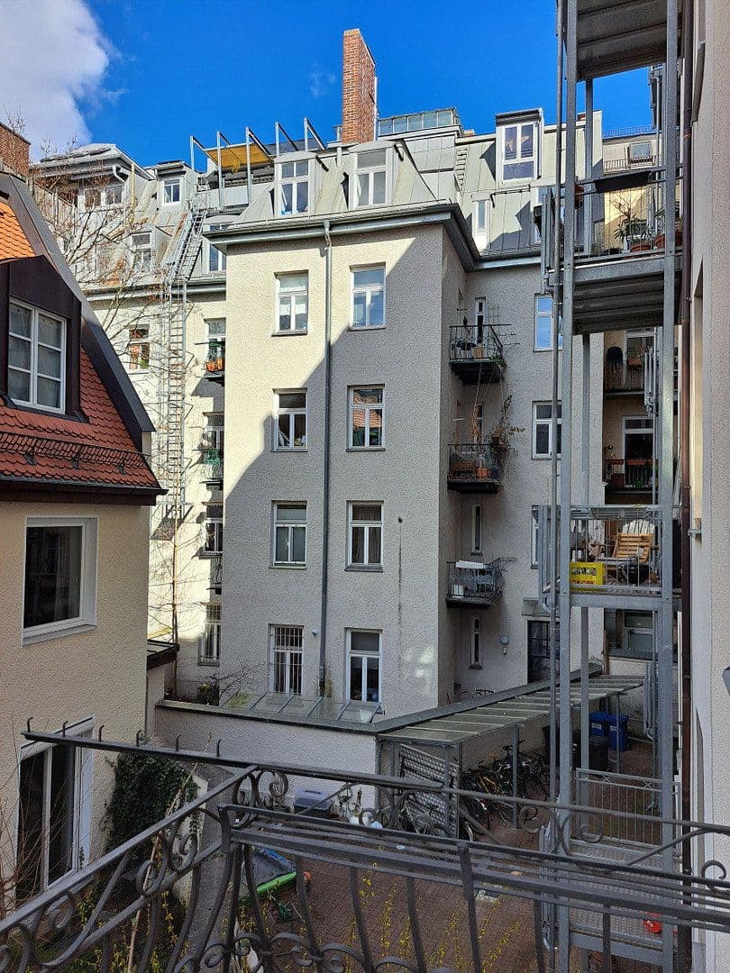 Predaj bytu 4-izbový 130 m², Erhardtstraße 11, München, Bavorsko Predaj bytu 4-izbový 130 m², Erhardtstraße 11, München, Bavorsko