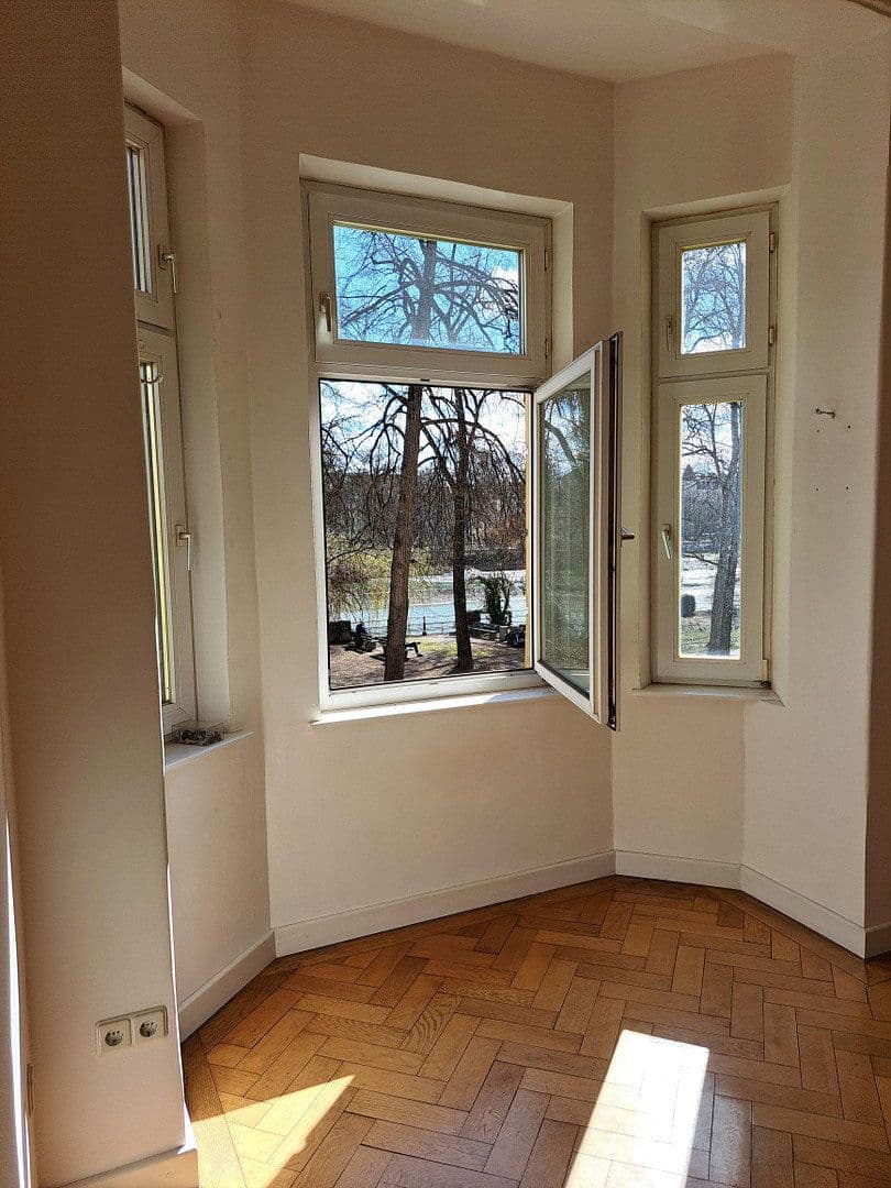 Predaj bytu 4-izbový 130 m², Erhardtstraße 11, München, Bavorsko Predaj bytu 4-izbový 130 m², Erhardtstraße 11, München, Bavorsko