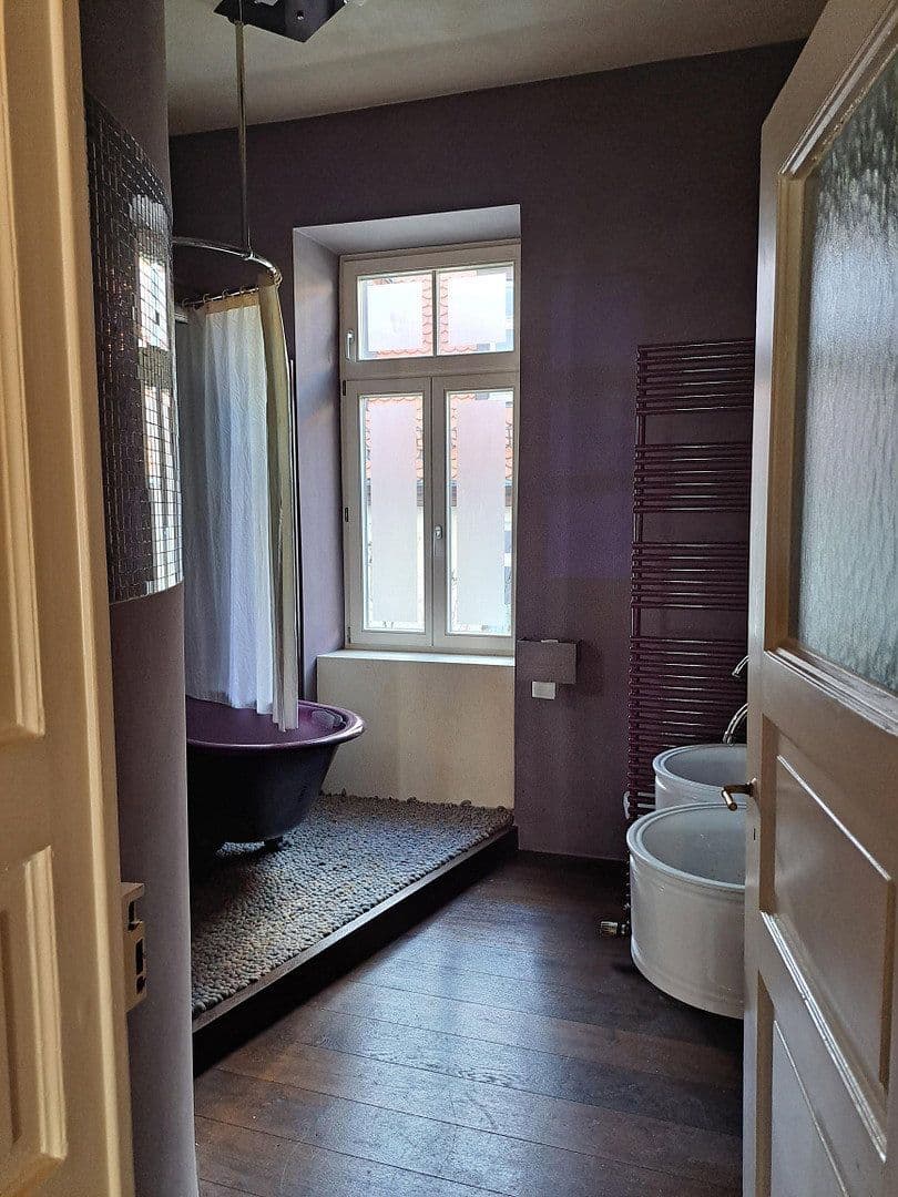 Predaj bytu 4-izbový 130 m², Erhardtstraße 11, München, Bavorsko Predaj bytu 4-izbový 130 m², Erhardtstraße 11, München, Bavorsko