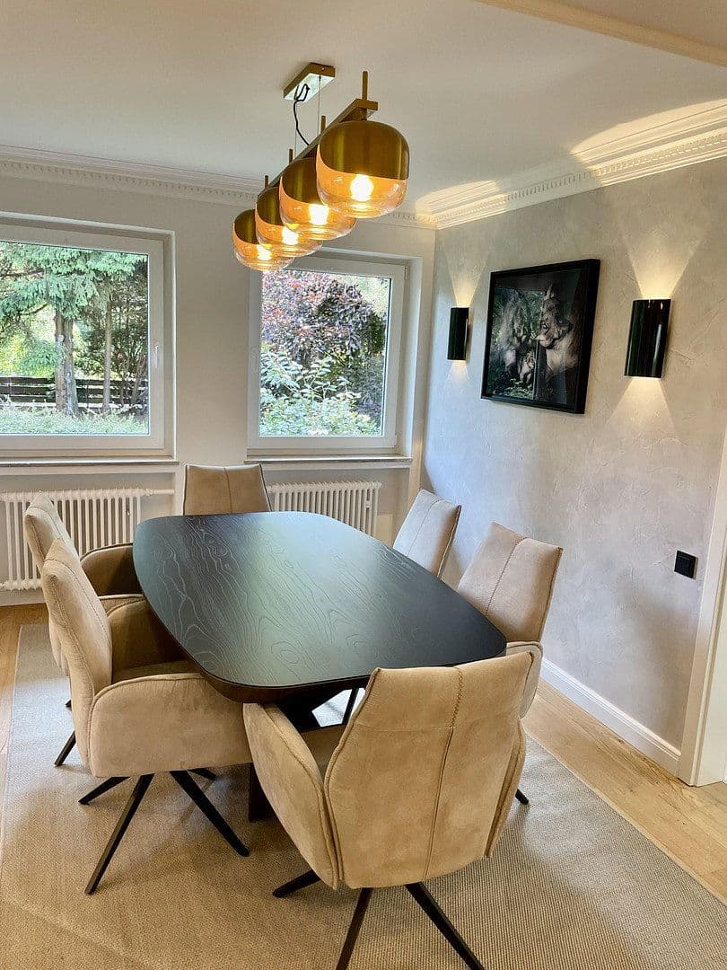 Predaj domu 240 m², pozemek 2.100 m², Bergisch Gladbach, Severné Porýnie - Westfálsko Predaj domu 240 m², pozemek 2.100 m², Bergisch Gladbach, Severné Porýnie - Westfálsko