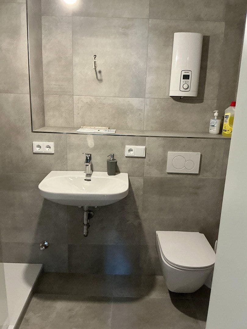 Prenájom bytu 3-izbový 70 m², Allerstrasse, Wolfsburg, Dolné Sasko Prenájom bytu 3-izbový 70 m², Allerstrasse, Wolfsburg, Dolné Sasko