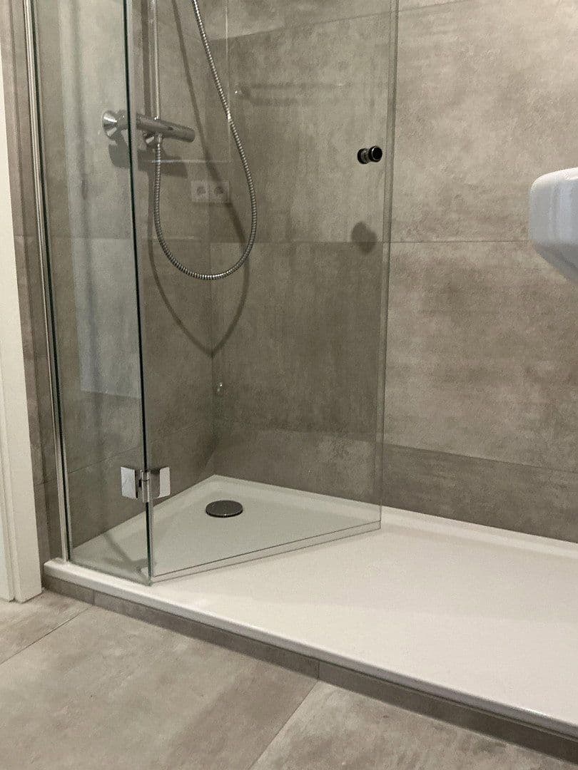 Prenájom bytu 3-izbový 70 m², Allerstrasse, Wolfsburg, Dolné Sasko Prenájom bytu 3-izbový 70 m², Allerstrasse, Wolfsburg, Dolné Sasko