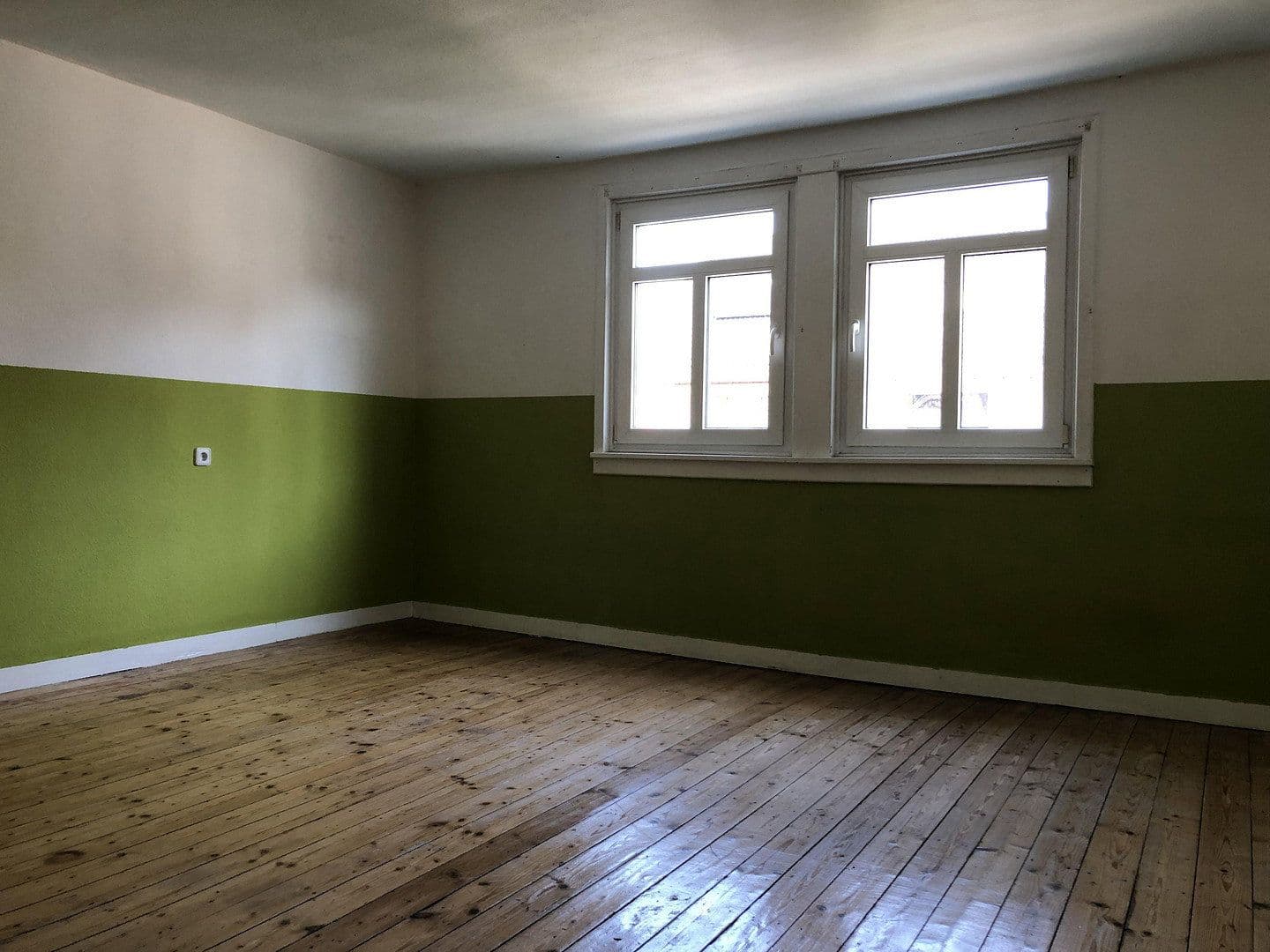 Prenájom bytu 3-izbový 106 m², Fränkisch-Crumbach, Hesensko Prenájom bytu 3-izbový 106 m², Fränkisch-Crumbach, Hesensko