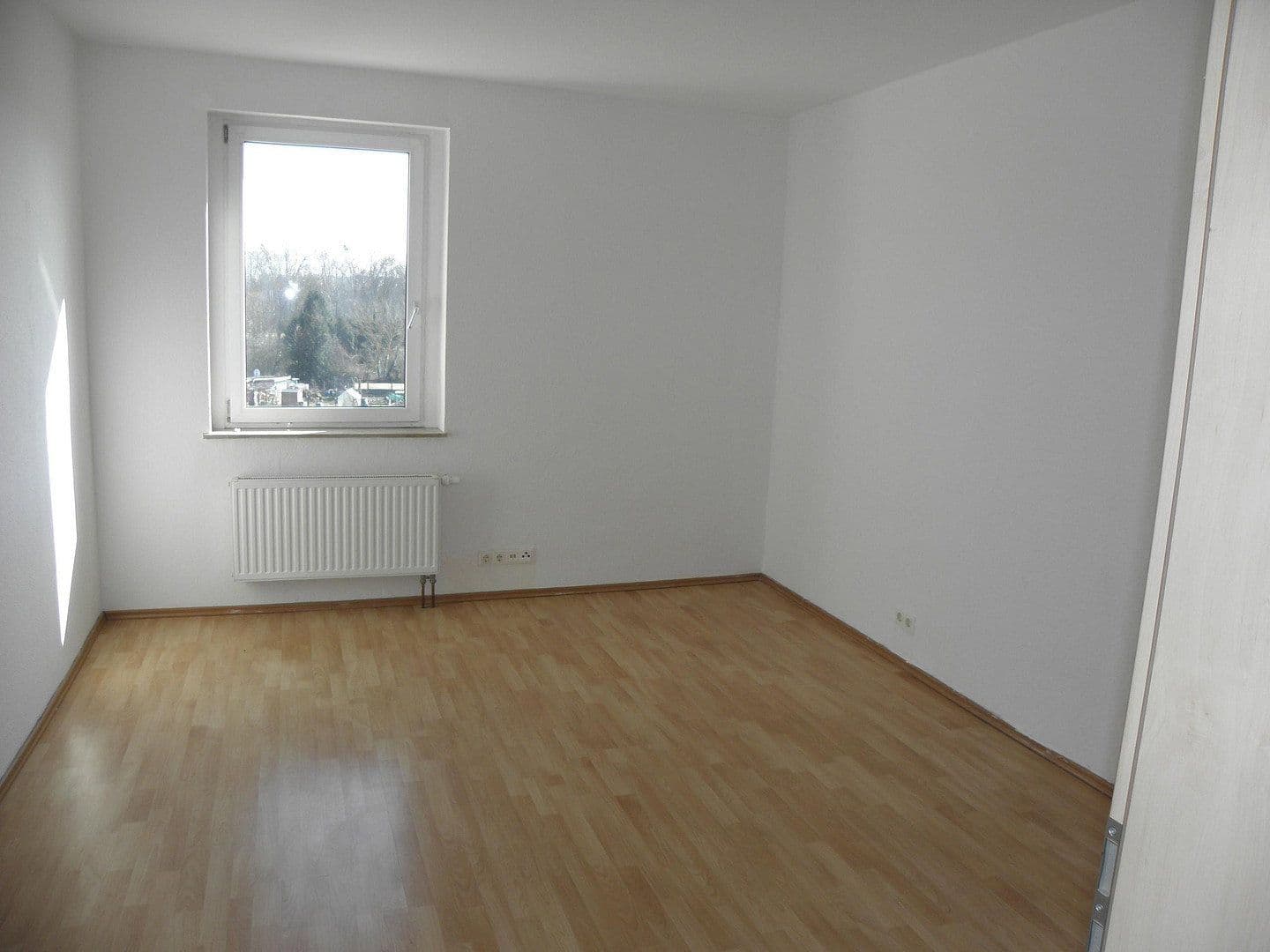 Prenájom bytu 2-izbový 60 m², Wernigeröder Straße 44, Magdeburg, Sasko-Anhaltsko Prenájom bytu 2-izbový 60 m², Wernigeröder Straße 44, Magdeburg, Sasko-Anhaltsko
