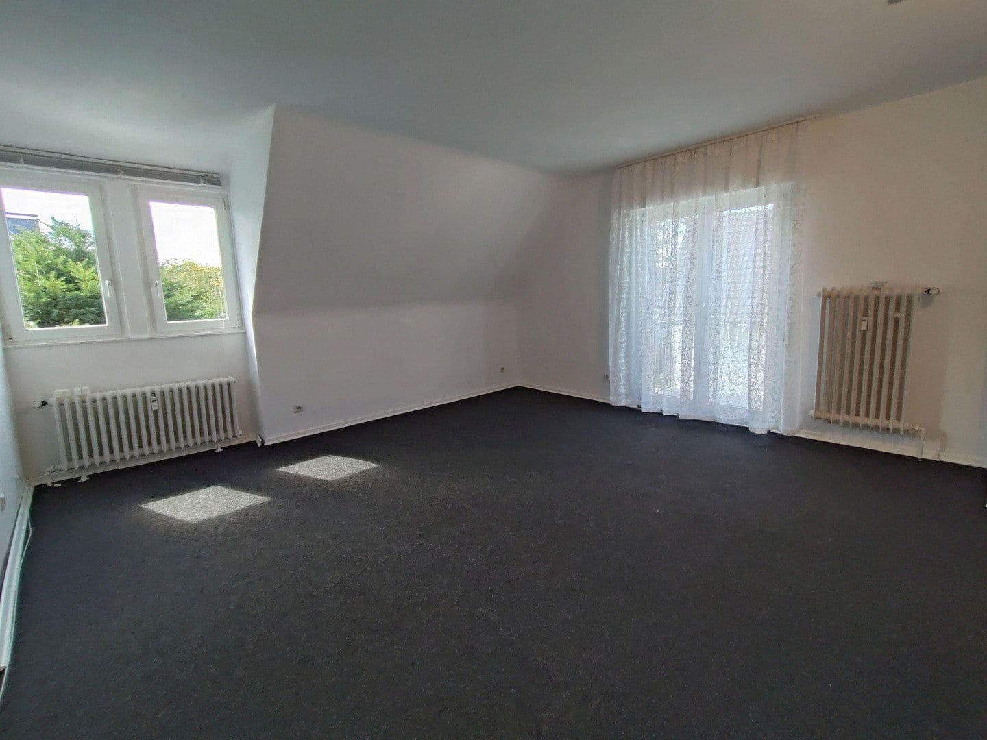 Predaj domu 170 m², pozemek 617 m², Meerbusch, Severné Porýnie - Westfálsko Predaj domu 170 m², pozemek 617 m², Meerbusch, Severné Porýnie - Westfálsko