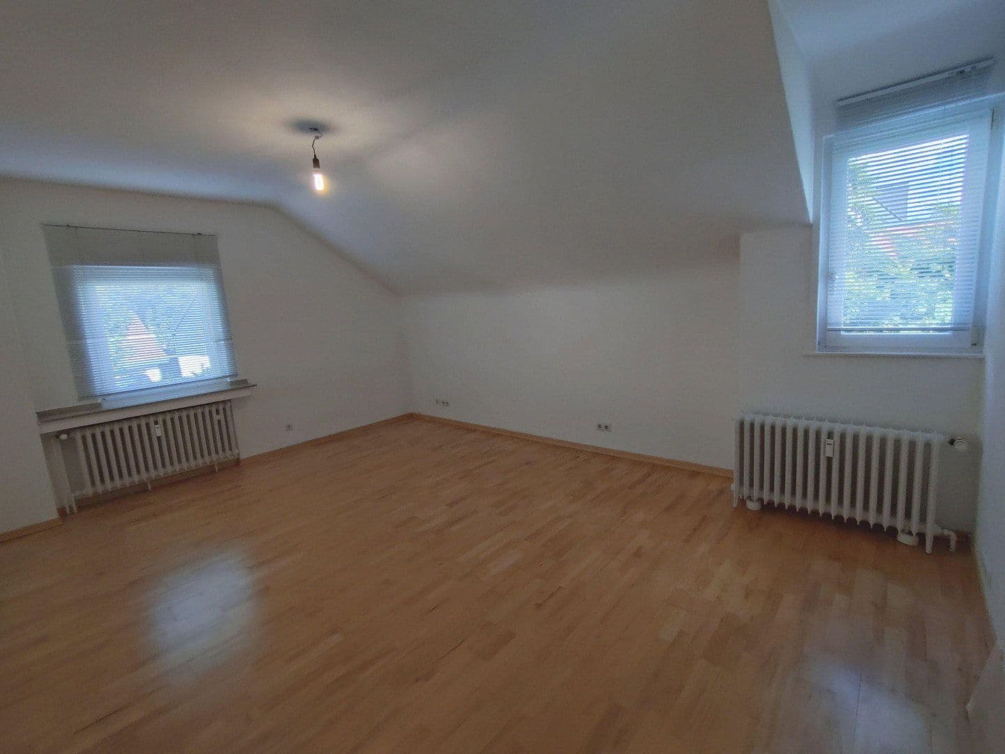 Predaj domu 170 m², pozemek 617 m², Meerbusch, Severné Porýnie - Westfálsko Predaj domu 170 m², pozemek 617 m², Meerbusch, Severné Porýnie - Westfálsko