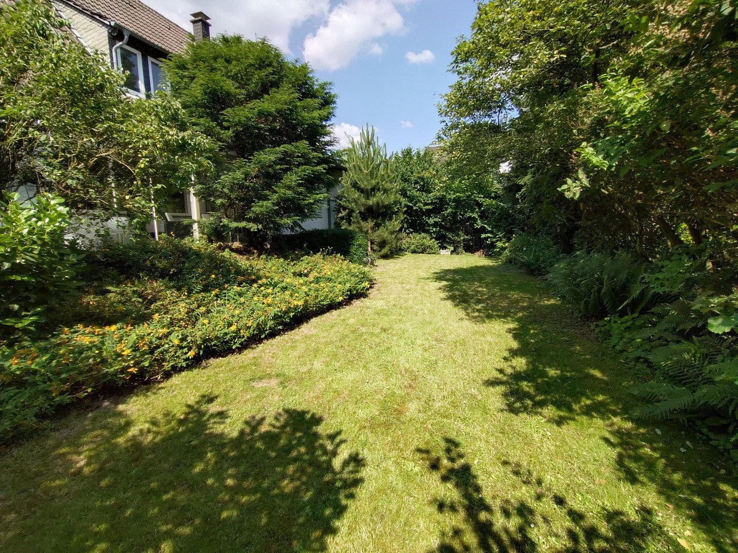 Predaj domu 170 m², pozemek 617 m², Meerbusch, Severné Porýnie - Westfálsko Predaj domu 170 m², pozemek 617 m², Meerbusch, Severné Porýnie - Westfálsko