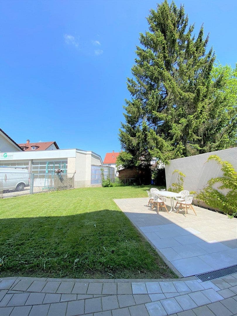 Prenájom bytu 5-izbový 83 m², Villingen-Schwenningen, Bádensko-Wurttembersko Prenájom bytu 5-izbový 83 m², Villingen-Schwenningen, Bádensko-Wurttembersko