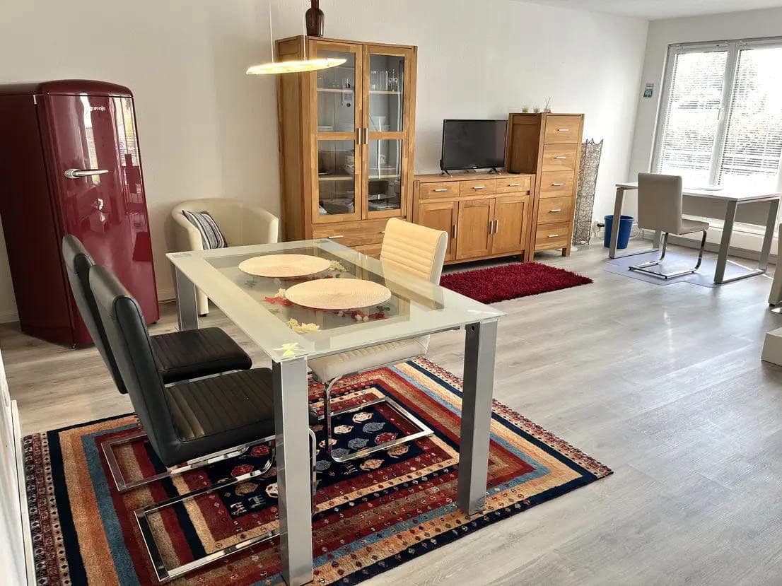 Prenájom bytu 1-izbový 42 m², Leipzig, Sasko Prenájom bytu 1-izbový 42 m², Leipzig, Sasko