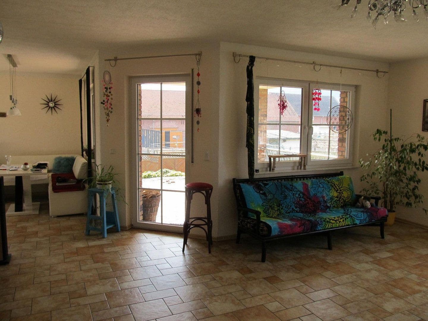 Predaj domu 210 m², pozemek 694 m², Hohenroda, Hesensko Predaj domu 210 m², pozemek 694 m², Hohenroda, Hesensko