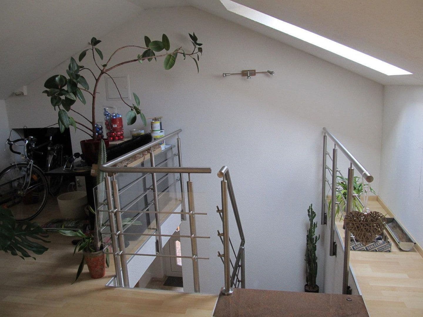 Predaj domu 210 m², pozemek 694 m², Hohenroda, Hesensko Predaj domu 210 m², pozemek 694 m², Hohenroda, Hesensko