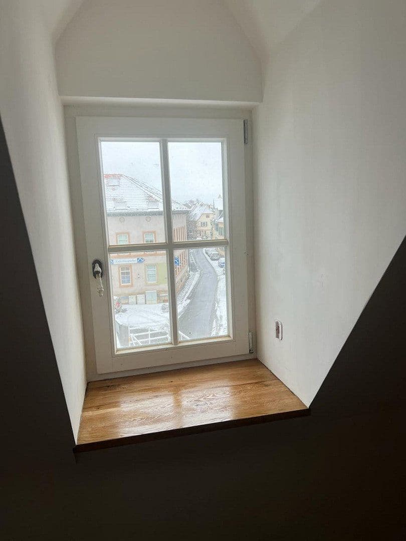 Prenájom bytu 2-izbový 60 m², Wormser Str. 47, Oppenheim, Porýnie-Falcko Prenájom bytu 2-izbový 60 m², Wormser Str. 47, Oppenheim, Porýnie-Falcko