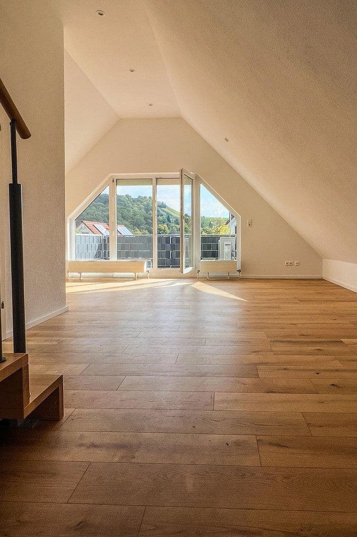 Predaj bytu 4-izbový 92 m², Pfälzerstraße 33, Neckarsulm, Bádensko-Wurttembersko Predaj bytu 4-izbový 92 m², Pfälzerstraße 33, Neckarsulm, Bádensko-Wurttembersko