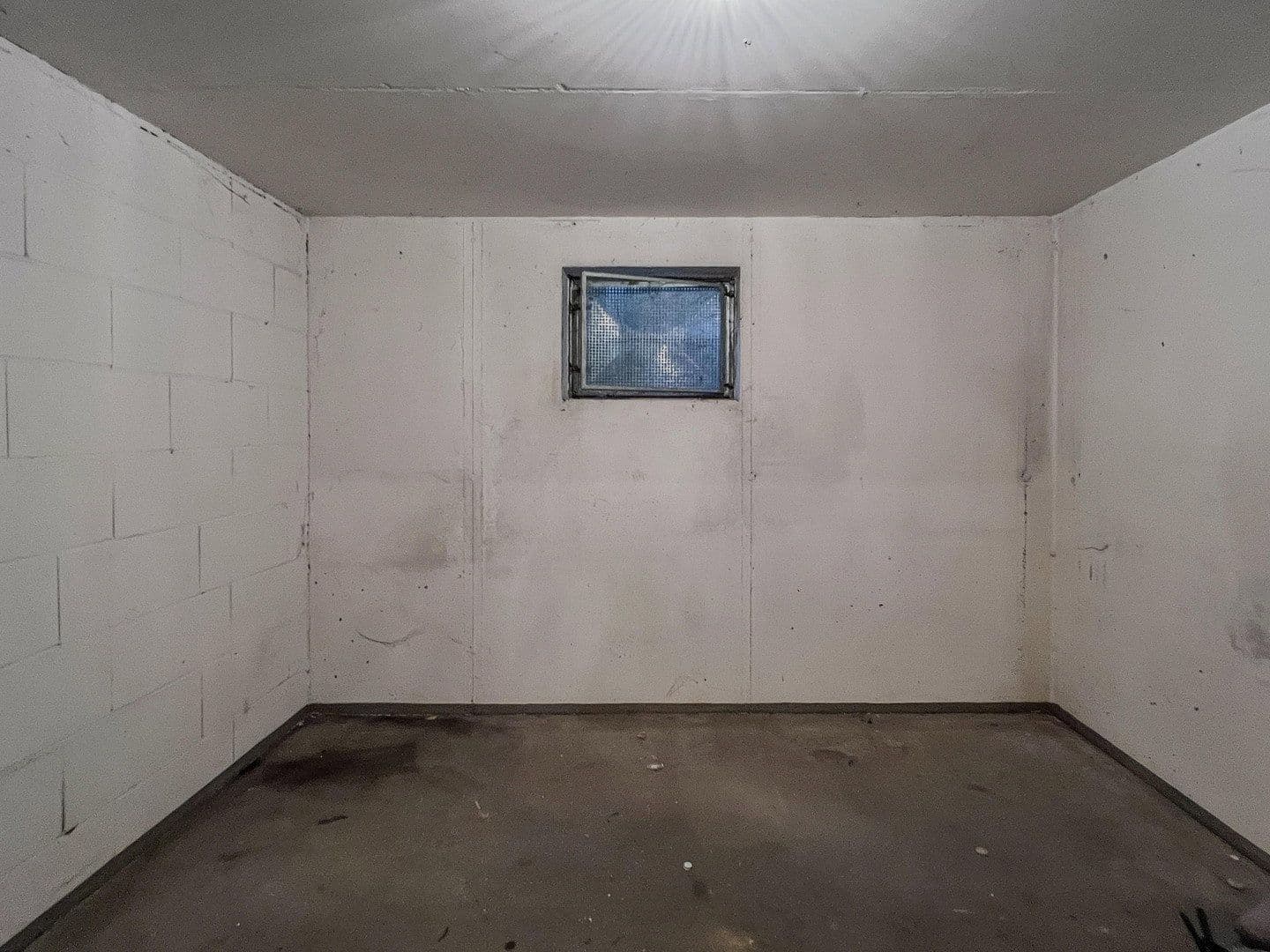 Predaj bytu 4-izbový 92 m², Pfälzerstraße 33, Neckarsulm, Bádensko-Wurttembersko Predaj bytu 4-izbový 92 m², Pfälzerstraße 33, Neckarsulm, Bádensko-Wurttembersko