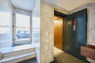 Prenájom bytu 1-izbový 37 m², Münsterstrasse 161, Düsseldorf, Severné Porýnie - Westfálsko Prenájom bytu 1-izbový 37 m², Münsterstrasse 161, Düsseldorf, Severné Porýnie - Westfálsko