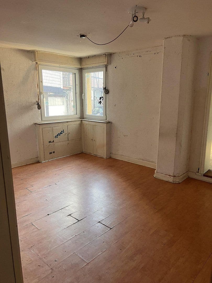 Predaj domu 200 m², pozemek 290 m², Wissen, Porýnie-Falcko Predaj domu 200 m², pozemek 290 m², Wissen, Porýnie-Falcko