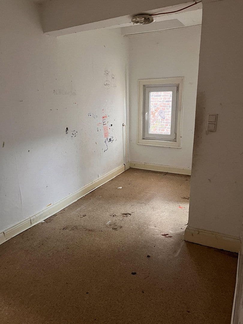 Predaj domu 200 m², pozemek 290 m², Wissen, Porýnie-Falcko Predaj domu 200 m², pozemek 290 m², Wissen, Porýnie-Falcko