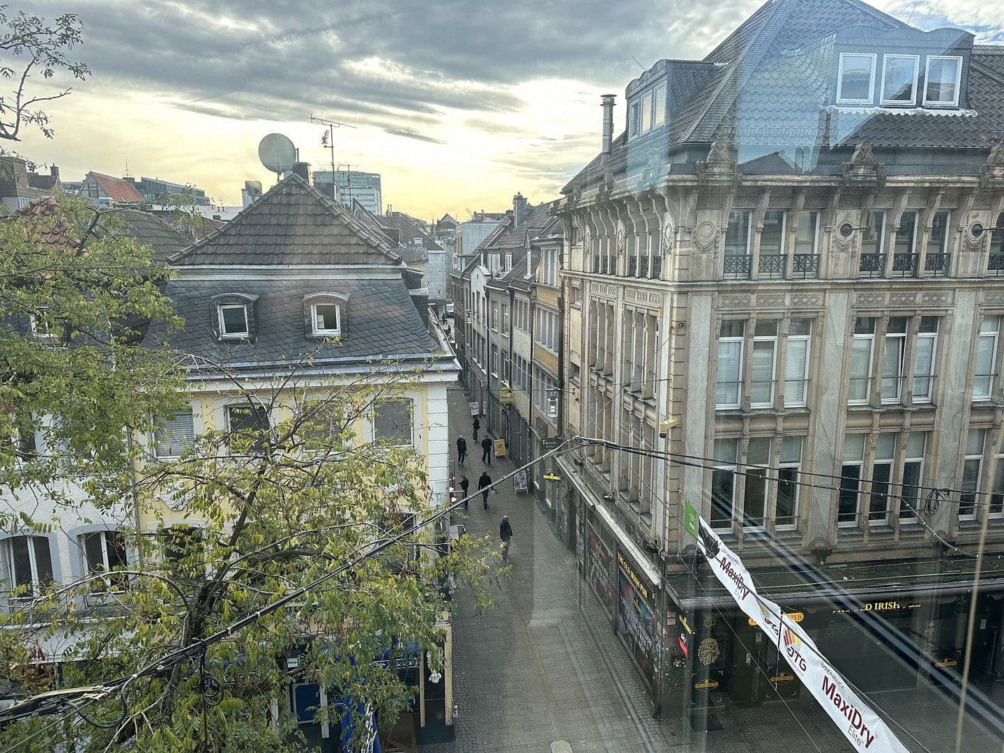 Prenájom kancelárie 78 m², Mertensgasse 12, Düsseldorf, Severné Porýnie - Westfálsko Prenájom kancelárie 78 m², Mertensgasse 12, Düsseldorf, Severné Porýnie - Westfálsko