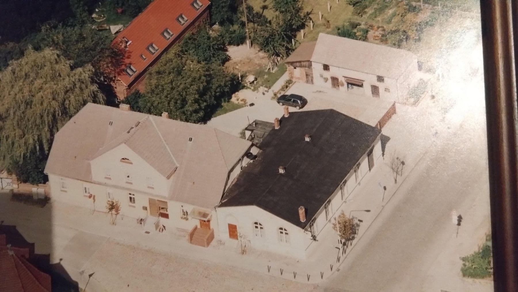 Predaj domu 300 m², pozemek 1.460 m², Schulstraße 1, Neustadt (Dosse), Brandenbursko Predaj domu 300 m², pozemek 1.460 m², Schulstraße 1, Neustadt (Dosse), Brandenbursko