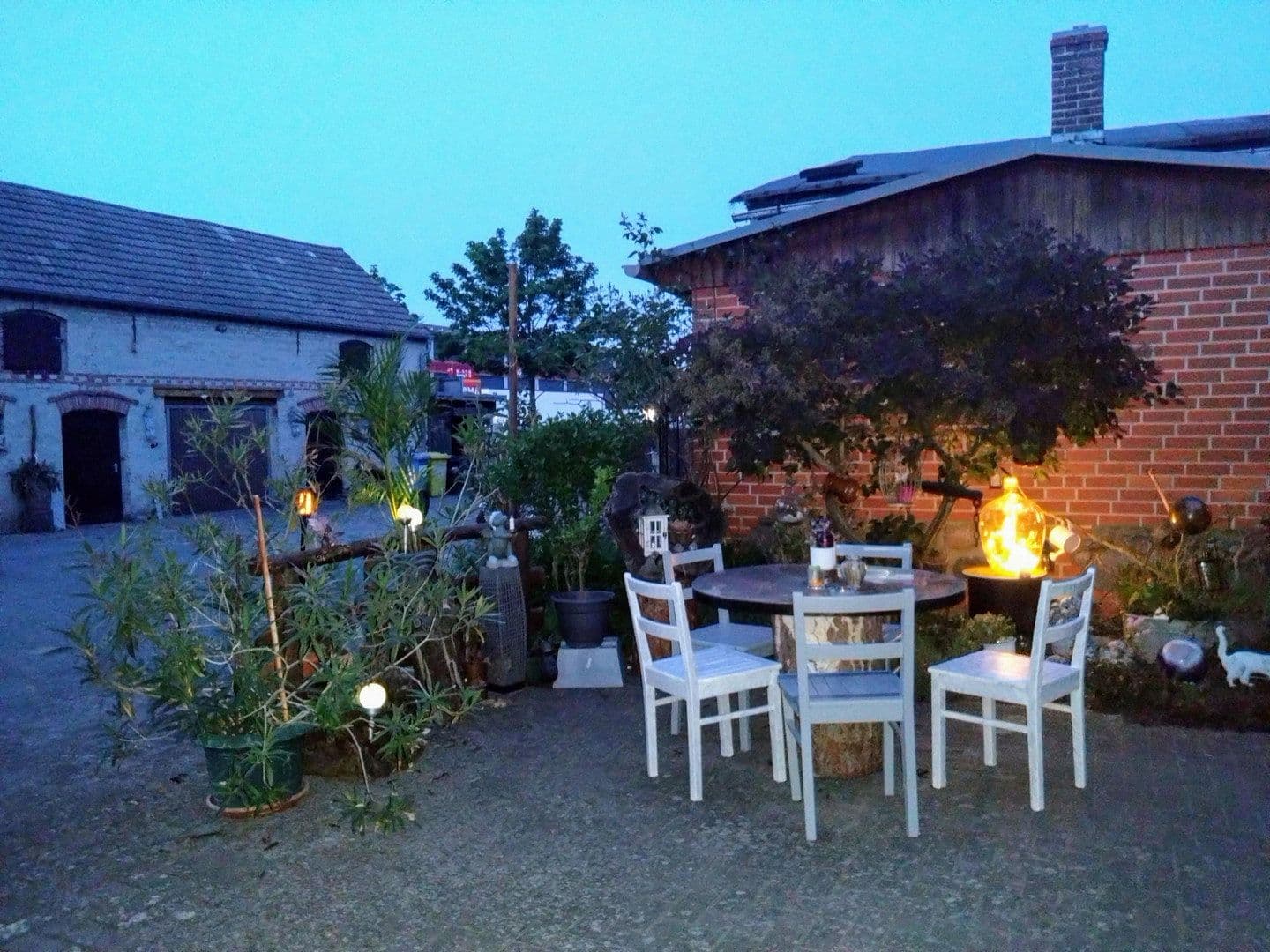 Predaj domu 300 m², pozemek 1.460 m², Schulstraße 1, Neustadt (Dosse), Brandenbursko Predaj domu 300 m², pozemek 1.460 m², Schulstraße 1, Neustadt (Dosse), Brandenbursko