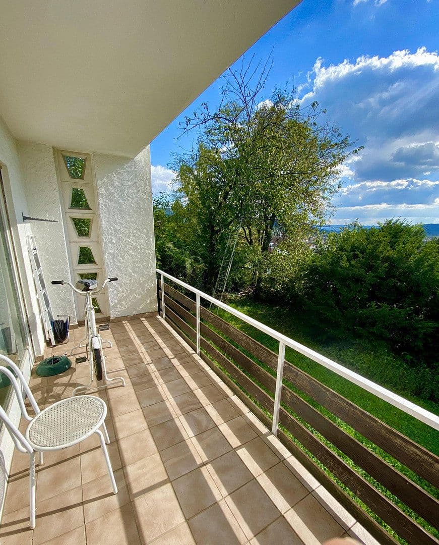 Predaj domu 240 m², pozemek 1.215 m², Panoramaweg 15, Rudersberg, Bádensko-Wurttembersko Predaj domu 240 m², pozemek 1.215 m², Panoramaweg 15, Rudersberg, Bádensko-Wurttembersko