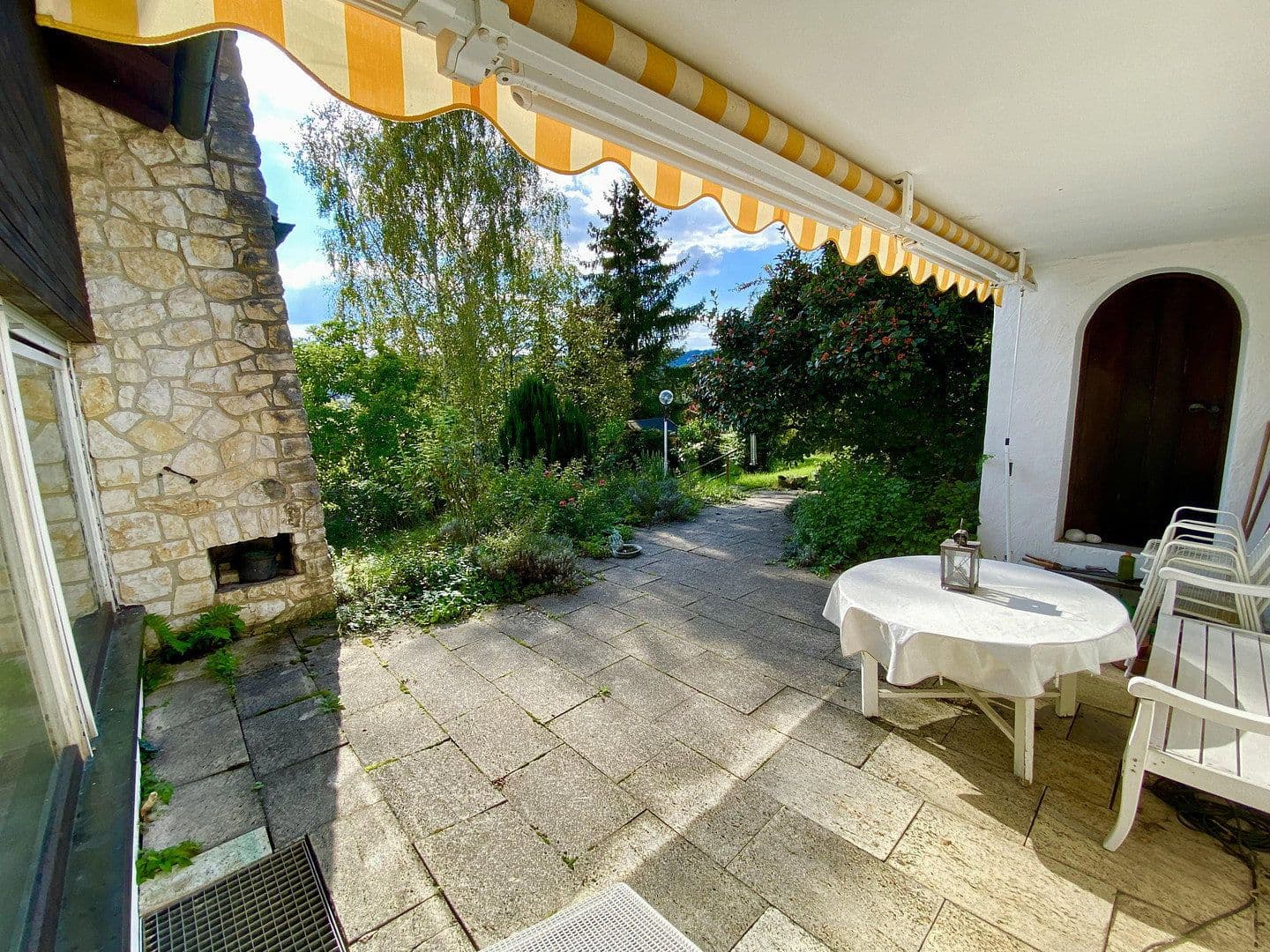 Predaj domu 240 m², pozemek 1.215 m², Panoramaweg 15, Rudersberg, Bádensko-Wurttembersko Predaj domu 240 m², pozemek 1.215 m², Panoramaweg 15, Rudersberg, Bádensko-Wurttembersko