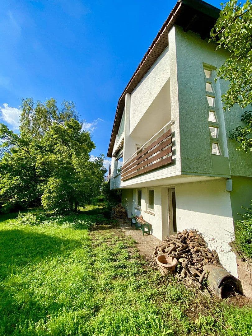 Predaj domu 240 m², pozemek 1.215 m², Panoramaweg 15, Rudersberg, Bádensko-Wurttembersko Predaj domu 240 m², pozemek 1.215 m², Panoramaweg 15, Rudersberg, Bádensko-Wurttembersko