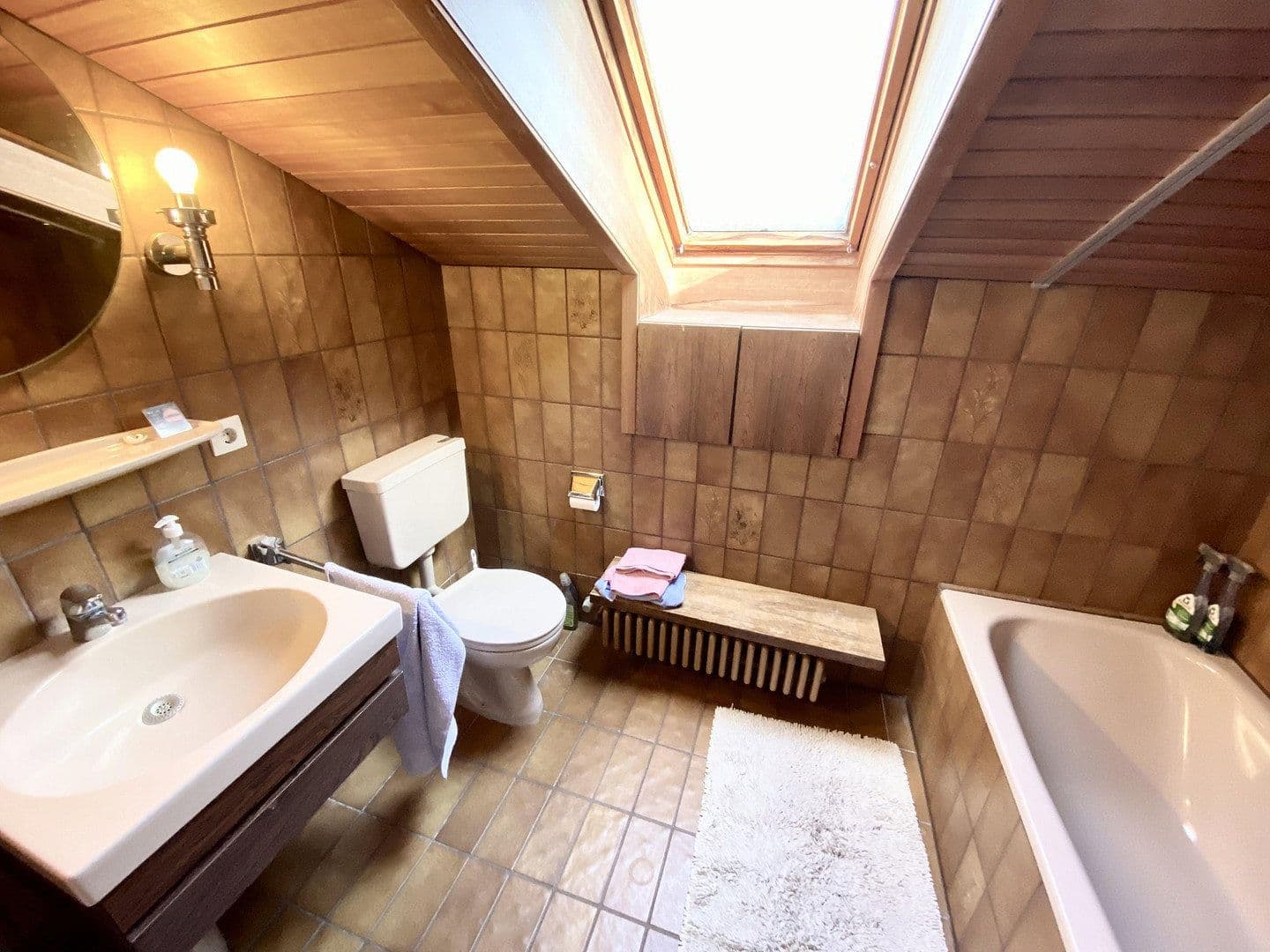 Predaj domu 240 m², pozemek 1.215 m², Panoramaweg 15, Rudersberg, Bádensko-Wurttembersko Predaj domu 240 m², pozemek 1.215 m², Panoramaweg 15, Rudersberg, Bádensko-Wurttembersko