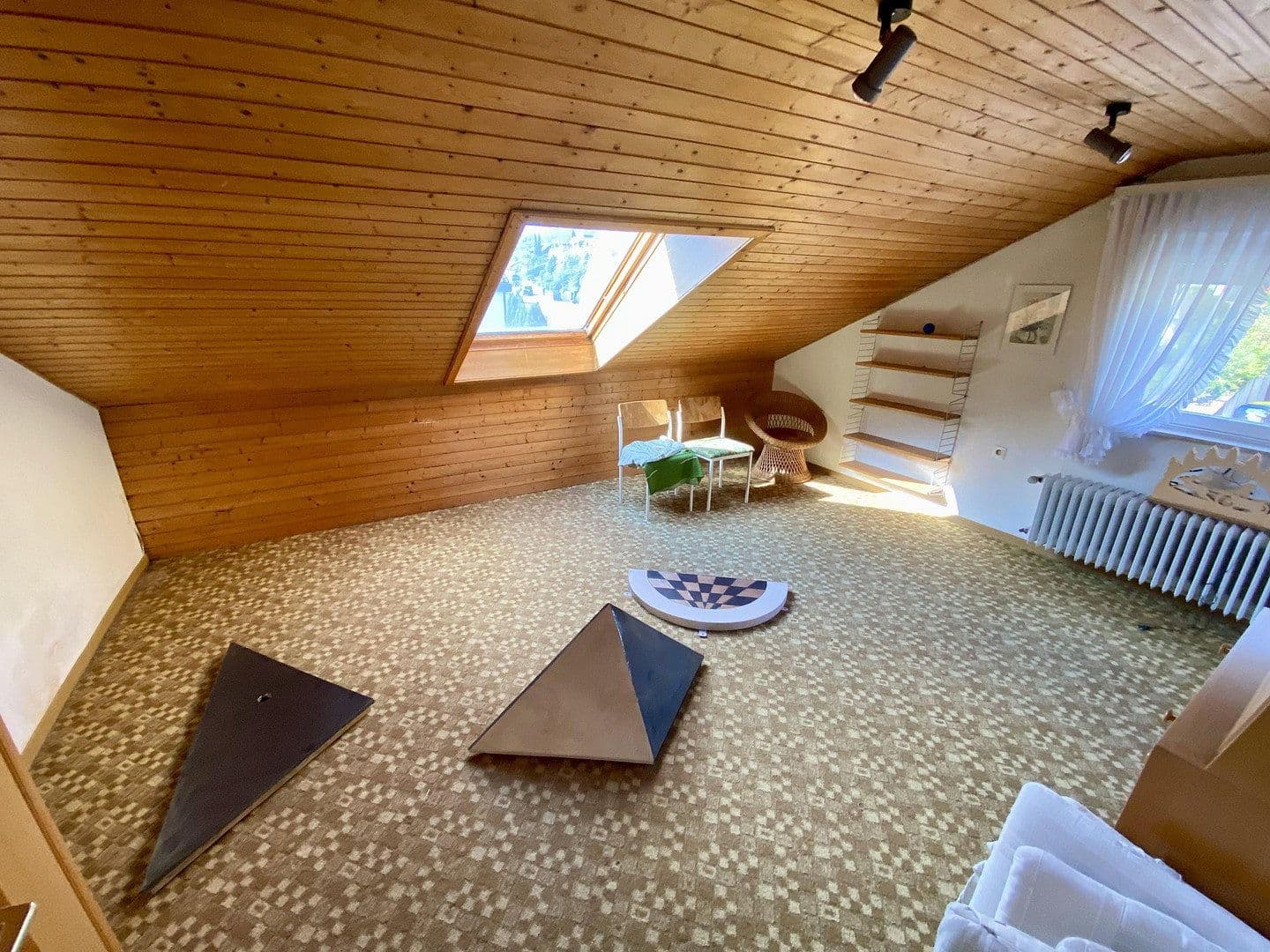 Predaj domu 240 m², pozemek 1.215 m², Panoramaweg 15, Rudersberg, Bádensko-Wurttembersko Predaj domu 240 m², pozemek 1.215 m², Panoramaweg 15, Rudersberg, Bádensko-Wurttembersko