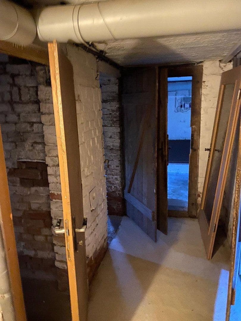 Predaj domu 200 m², pozemek 1.000 m², Chemnitz, Sasko Predaj domu 200 m², pozemek 1.000 m², Chemnitz, Sasko