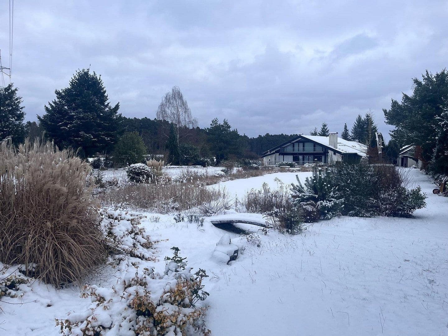 Predaj domu 591 m², pozemek 4.760 m², Möhrendorf, Bavorsko Predaj domu 591 m², pozemek 4.760 m², Möhrendorf, Bavorsko