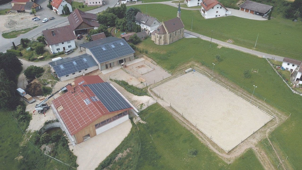 Predaj pozemku 94.000 m², Meßkirch, Bádensko-Wurttembersko Predaj pozemku 94.000 m², Meßkirch, Bádensko-Wurttembersko