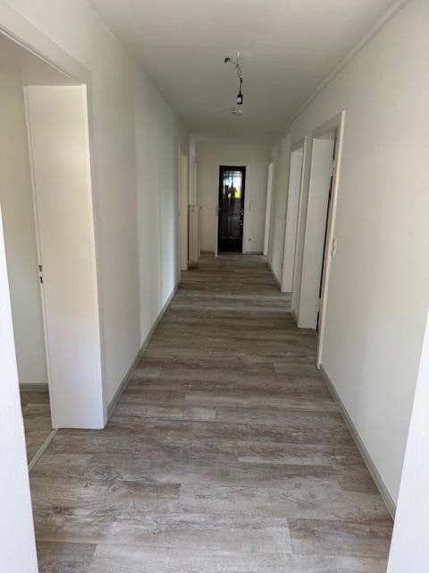 Prenájom bytu 5-izbový 122 m², Berg, Bavorsko Prenájom bytu 5-izbový 122 m², Berg, Bavorsko