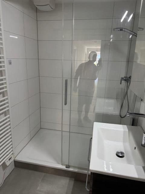 Prenájom bytu 5-izbový 122 m², Berg, Bavorsko Prenájom bytu 5-izbový 122 m², Berg, Bavorsko