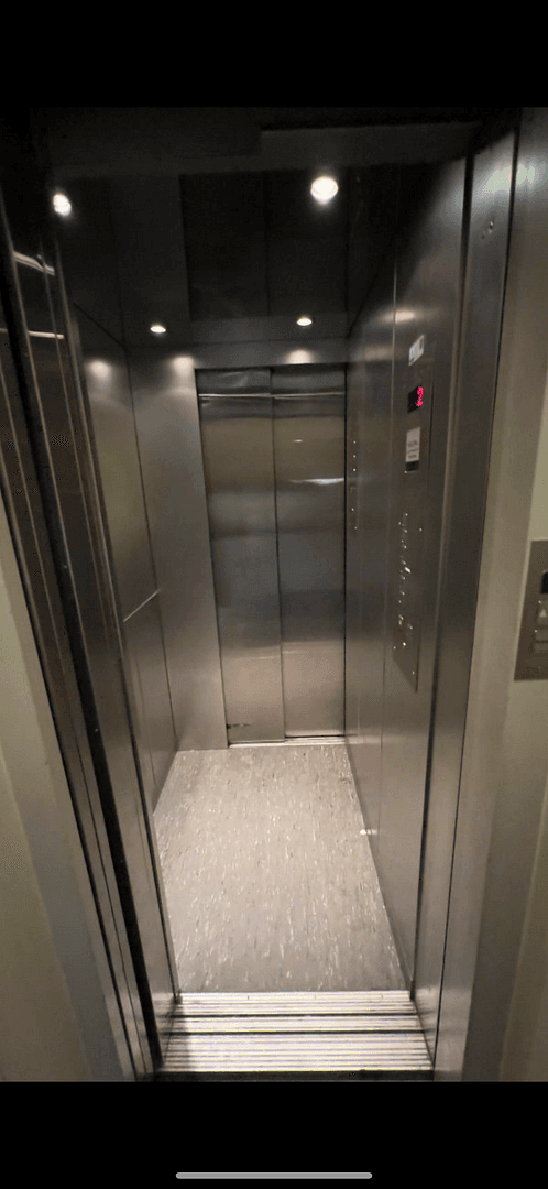 Predaj bytu 2-izbový 42 m², München, Bavorsko Predaj bytu 2-izbový 42 m², München, Bavorsko