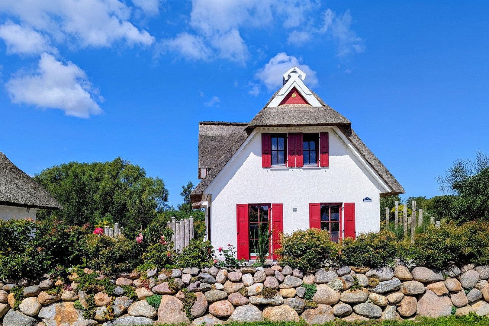 Predaj domu 88 m², pozemek 656 m², Prohn, Meklenbursko-Predpomoransko Predaj domu 88 m², pozemek 656 m², Prohn, Meklenbursko-Predpomoransko