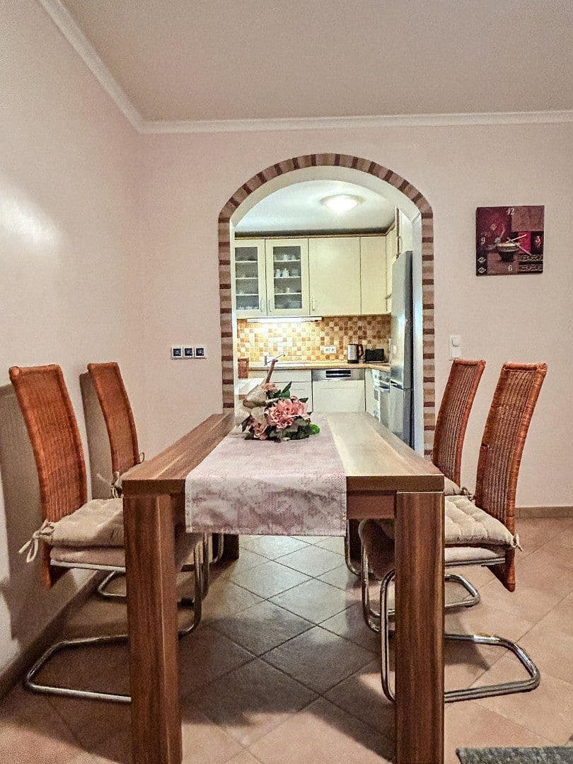 Prenájom bytu 3-izbový 114 m², Hamburg, Hamburg Prenájom bytu 3-izbový 114 m², Hamburg, Hamburg