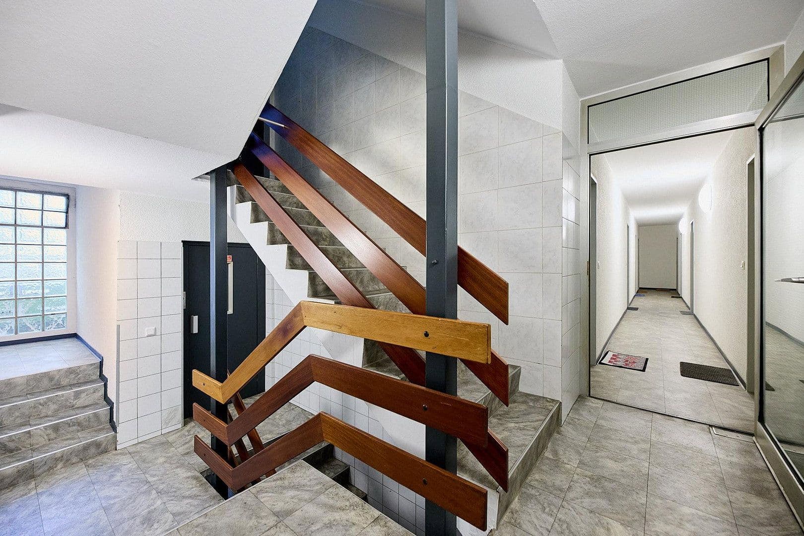 Predaj bytu 1-izbový 25 m², Münsterstrasse 161, Düsseldorf, Severné Porýnie - Westfálsko Predaj bytu 1-izbový 25 m², Münsterstrasse 161, Düsseldorf, Severné Porýnie - Westfálsko