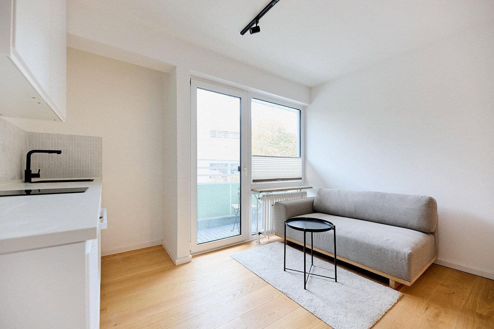 Predaj bytu 1-izbový 25 m², Münsterstrasse 161, Düsseldorf, Severné Porýnie - Westfálsko Predaj bytu 1-izbový 25 m², Münsterstrasse 161, Düsseldorf, Severné Porýnie - Westfálsko